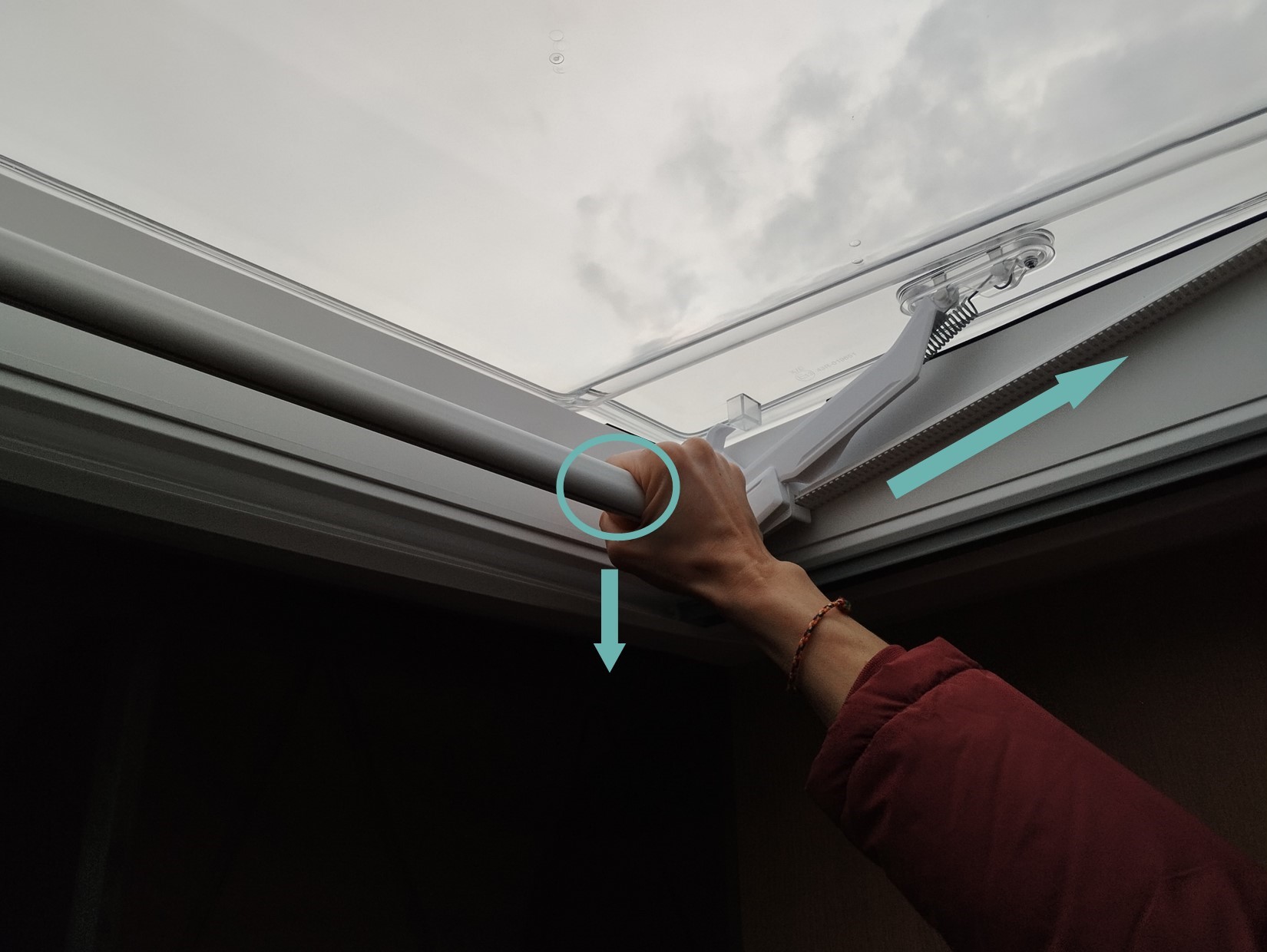 dachfenster bett.jpg