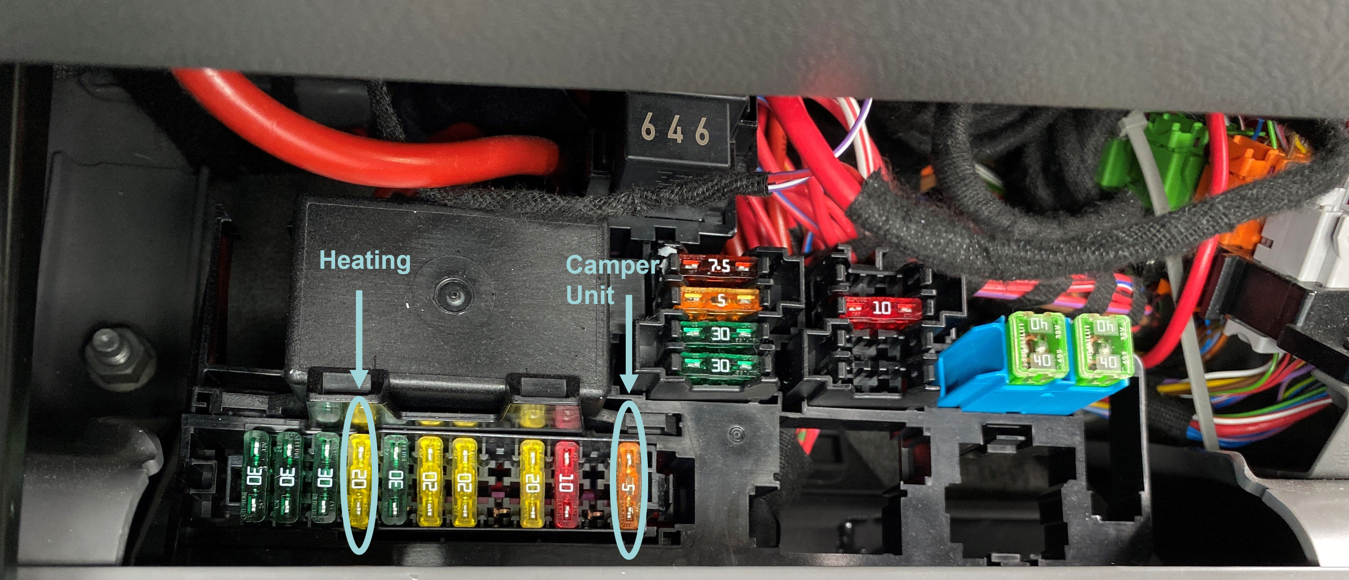 Fuses surfer suite - Heating and camping unit marked.png